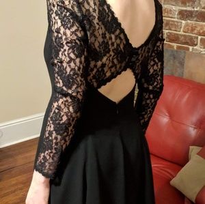 Ever Beauty long sleeved lace detail dress